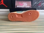 Original Nike Sneaker - Image 4