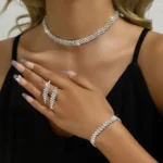 Set of jewelry
