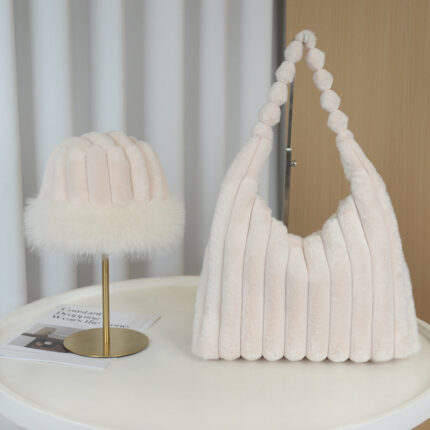 RM010 Women's Striped Plush Tote Bag