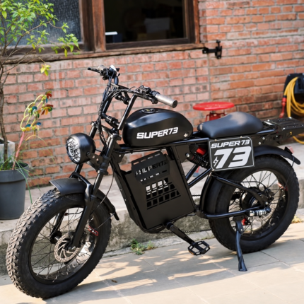Retro Tank-Style Fat-Tyre Electric Bike – Black